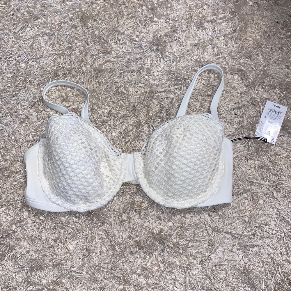 Shade & Shore White/Cream Crochet Bikini Top with Underwire - size 38D NWT